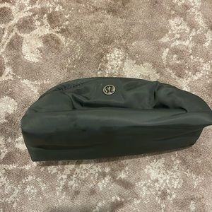 Lululemon pouch